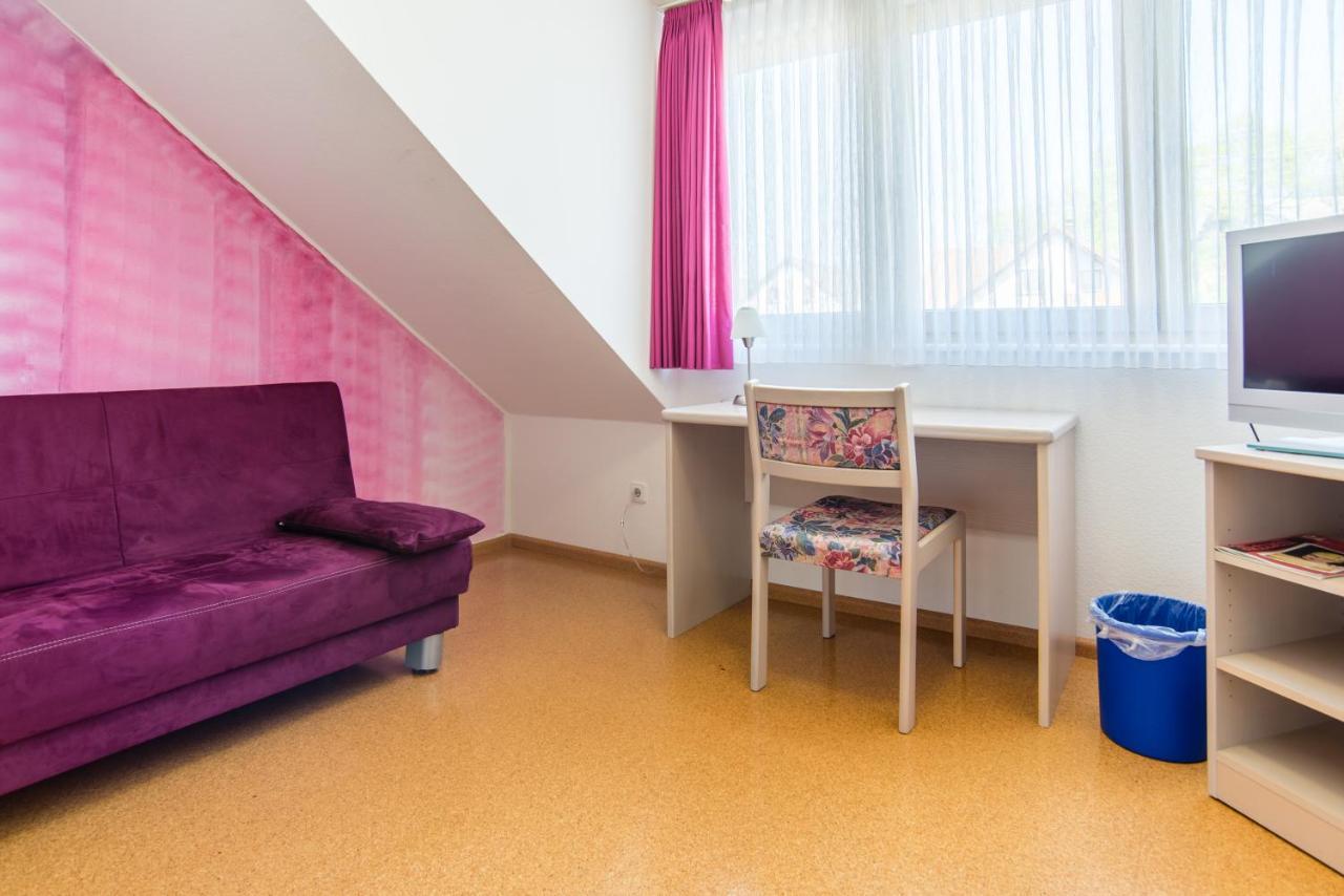 Gasthaus Pension Loewen Freiburg im Breisgau Buitenkant foto